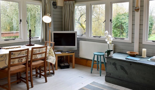 1 bedroom accommodation in Broad Chalke, near Salisbury