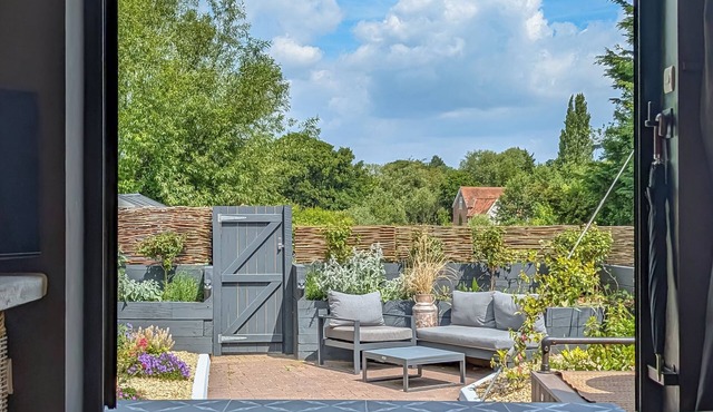 1 bedroom accommodation in Great Cheverell