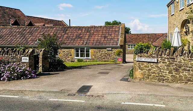 1 bedroom accommodation in Ryme Intrinseca