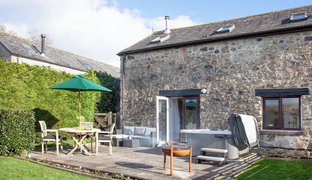 1 bedroom accommodation in Cadover Bridge