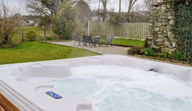 1 bedroom accommodation in Dyffryn Ardudwy, near Barmouth