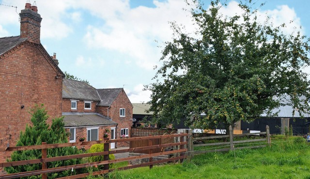 1 bedroom accommodation in Willington, near Whitchurch