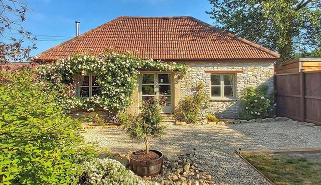 1 bedroom accommodation in Pilton, near Shepton Mallet