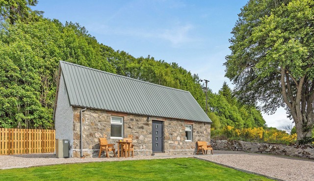 1 bedroom accommodation in Aigas, near Beauly