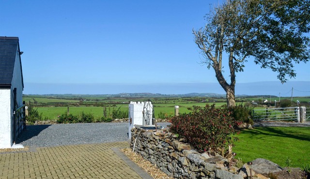 1 bedroom accommodation in Carmel, near Llangefni