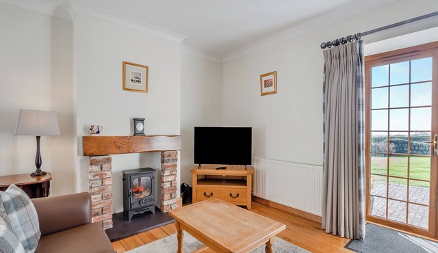 1 bedroom accommodation in Chwilog, near Pwllheli