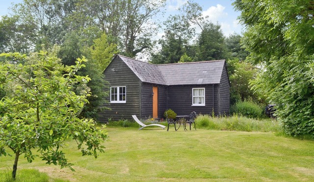 1 bedroom accommodation in Burgate, near Fordingbridge