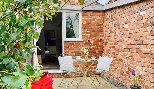 1 bedroom accommodation in Earl&rsquo;s Croome, near Great Malvern