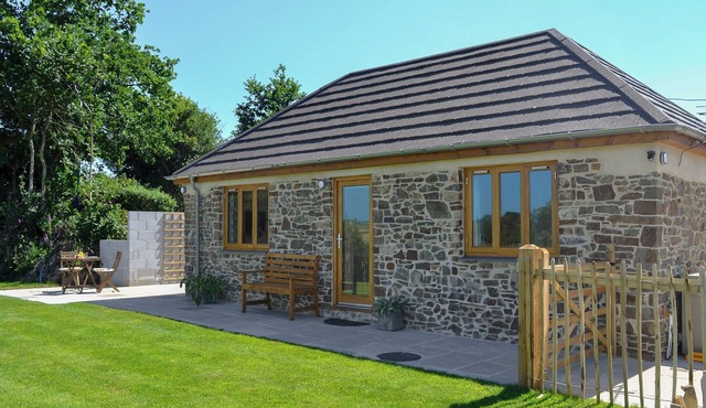 1 bedroom accommodation in Meshaw, near South Molton