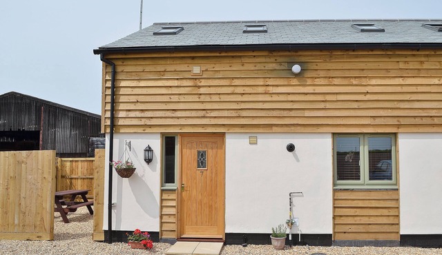 1 bedroom accommodation in Binknoll, near Royal Wootton Bassett