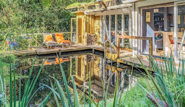 1 bedroom accommodation in Capel Isaac