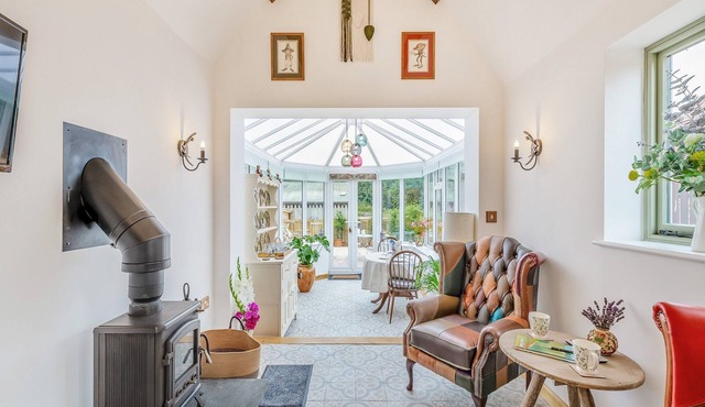 1 bedroom accommodation in Ellerdine, near Telford