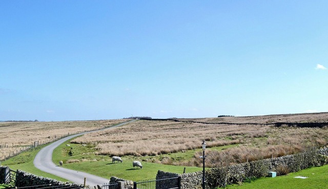 1 bedroom accommodation in near Haworth