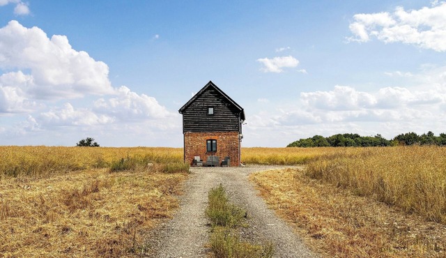 1 bedroom accommodation in Nether Wallop, Stockbridge