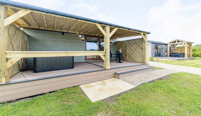 1 bedroom accommodation in Oakthorpe, Swadlincote