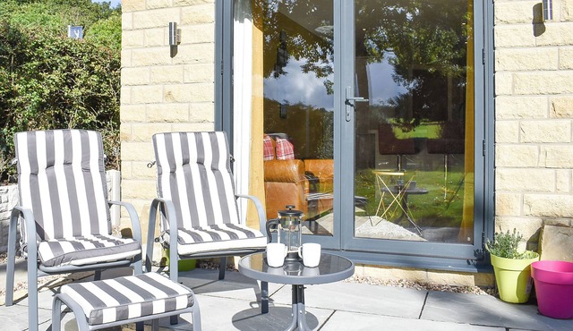 1 bedroom accommodation in Wingerworth