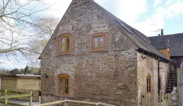 1 bedroom accommodation in Six Ashes, near Bridgnorth