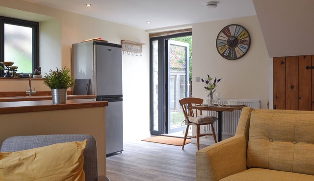 1 bedroom accommodation in Moorlinch, near Bridgwater