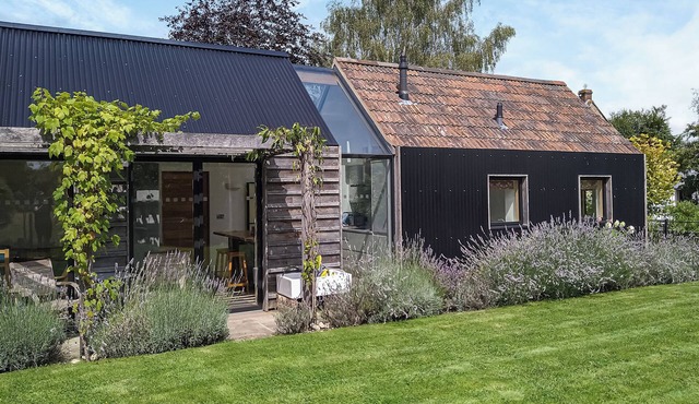 1 bedroom accommodation in Kington Langley, near Chippenham