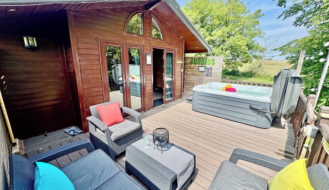 1 bedroom accommodation in Raywell, Beverley