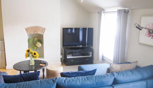 1 bedroom accommodation in Gloucester