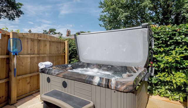 1 bedroom accommodation in Fulletby, near Horncastle