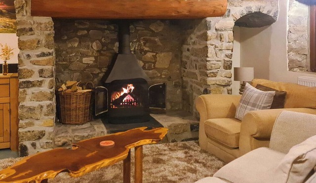 1 bedroom accommodation in Pontyberem, Carmarthenshire