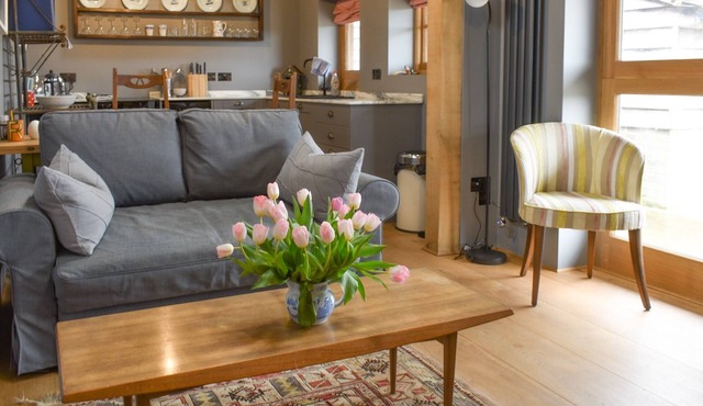 1 bedroom accommodation in Pulborough