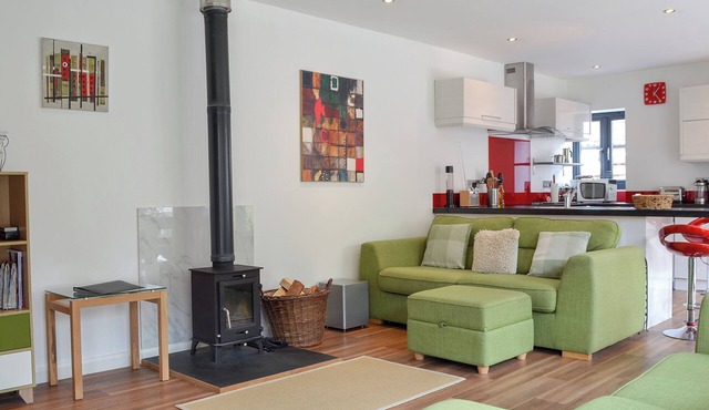 1 bedroom accommodation in Moorlinch, near Bridgwater