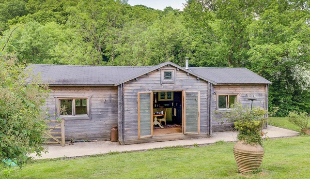 1 bedroom accommodation in Ashreigney, near Chulmleigh