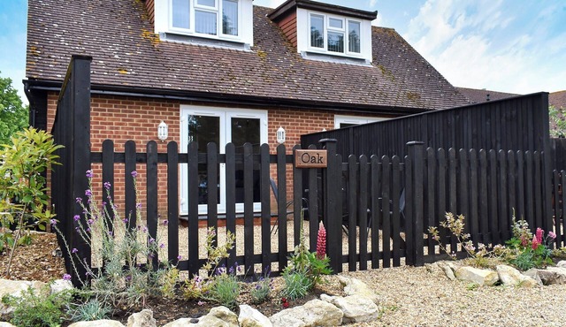 1 bedroom accommodation in Herne Common, near Herne Bay