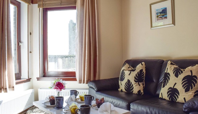 1 bedroom accommodation in Kirkcaldy