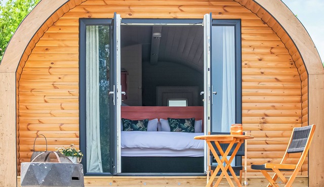 1 bedroom accommodation in Knowstone