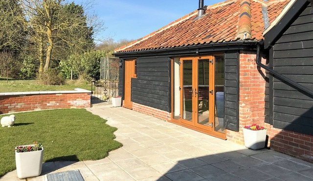 1 bedroom accommodation in Carlton, near Saxmundham