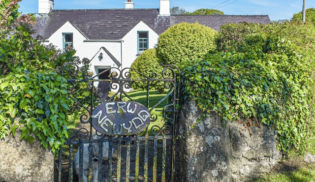 1 bedroom accommodation in Benllech