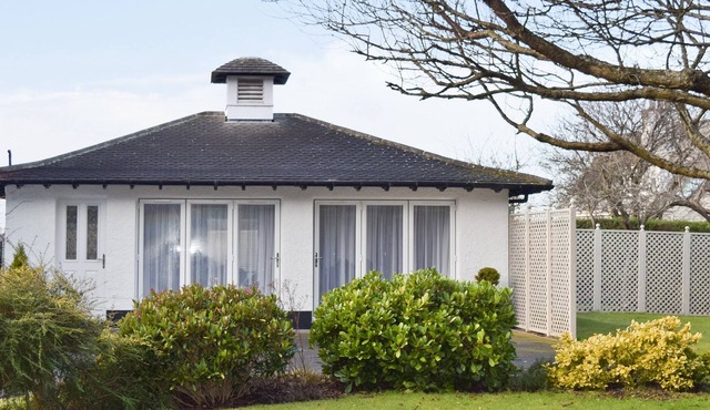 1 bedroom accommodation in Longniddry, near Edinburgh