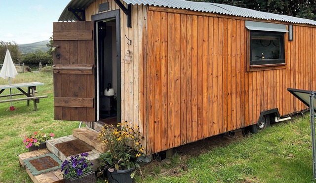 1 bedroom accommodation in Cilau Aeron, near Lampeter