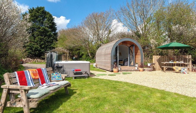 1 bedroom accommodation in Pembroke