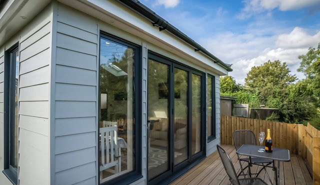 1 bedroom accommodation in Steyning