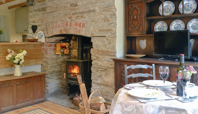 1 bedroom accommodation in Milton Combe, near Yelverton