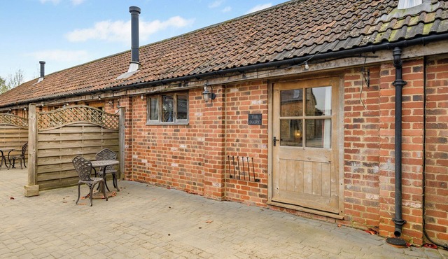 1 bedroom accommodation in Arlingham, near Frampton-on-Severn