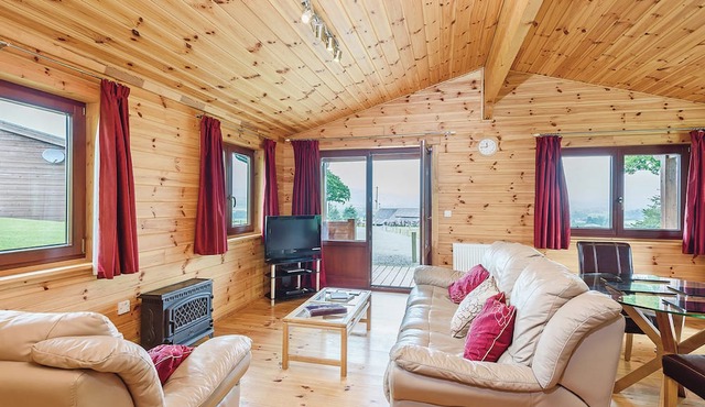 1 bedroom accommodation in Llandinam, Powys