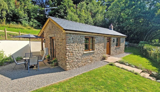 1 bedroom accommodation in Earlswood, near Chepstow