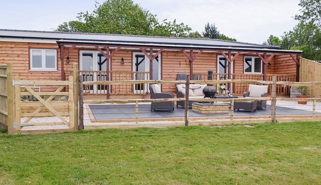 1 bedroom accommodation in Cowbeech, near Hailsham