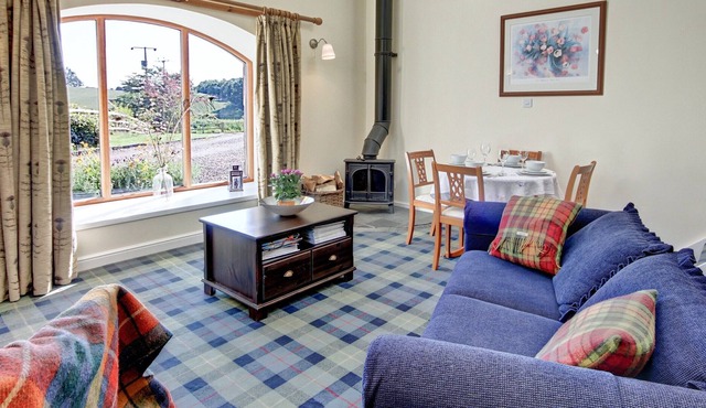 1 bedroom accommodation in Dunblane, near Stirling