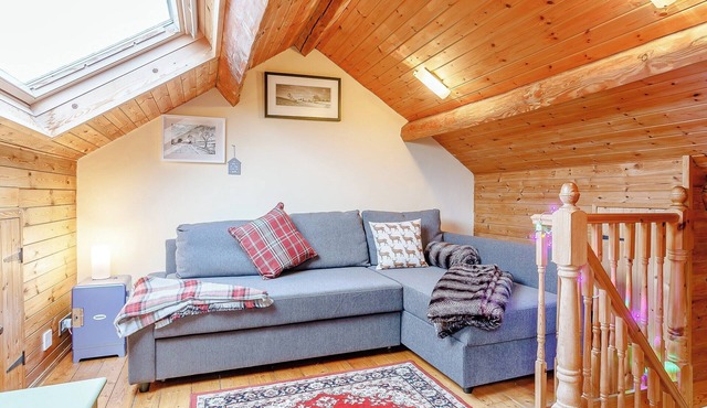 1 bedroom accommodation in Glossop