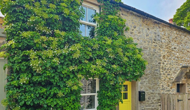 1 bedroom accommodation in Linton, near Skipton