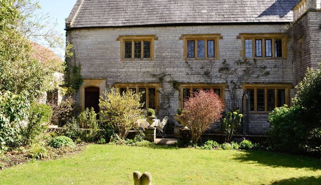 1 bedroom accommodation in Somerton, near Glastonbury