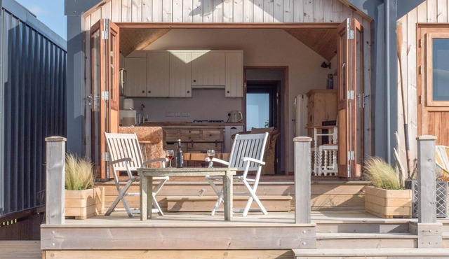 1 bedroom accommodation in Cowes