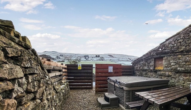 1 bedroom accommodation in Hawes,